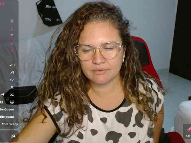 helenca1980 webcam