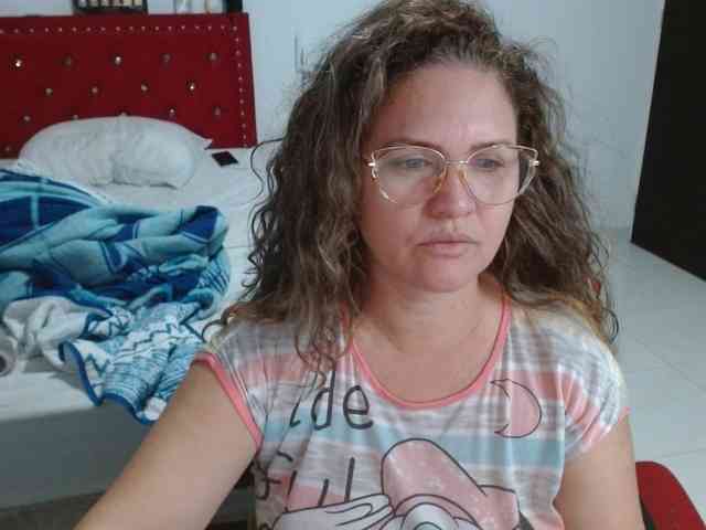 helenca1980 webcam