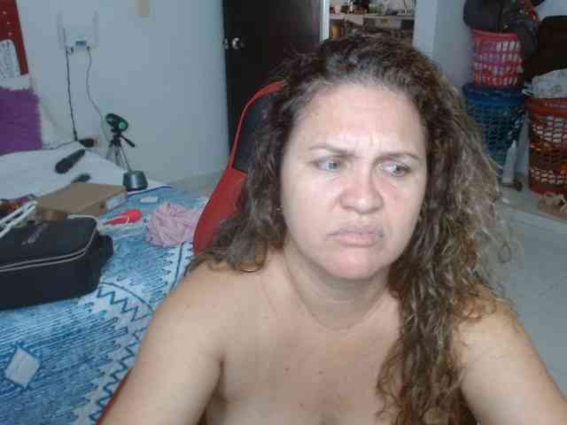 helenca1980 webcam