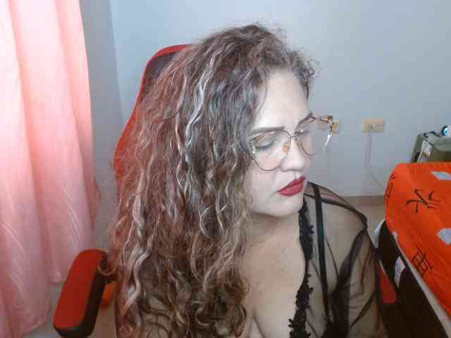 helenca1980 webcam