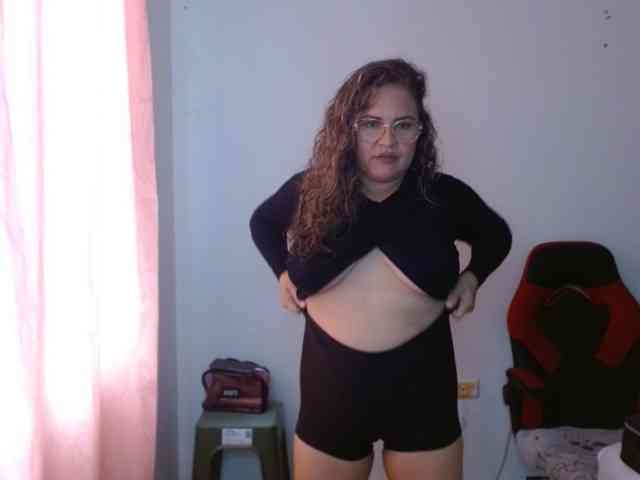 helenca1980 webcam