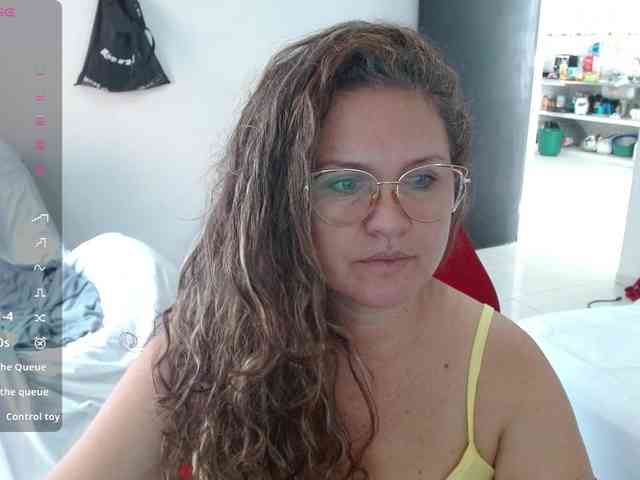 helenca1980 webcam