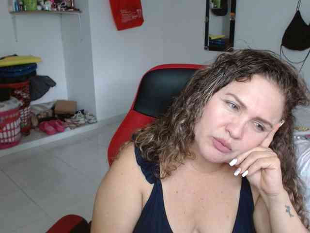 helenca1980 webcam