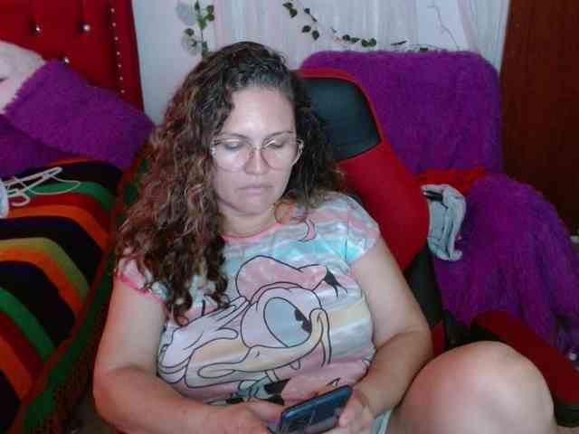 helenca1980 webcam