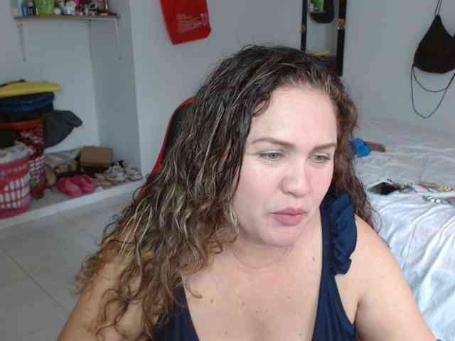 helenca1980 webcam