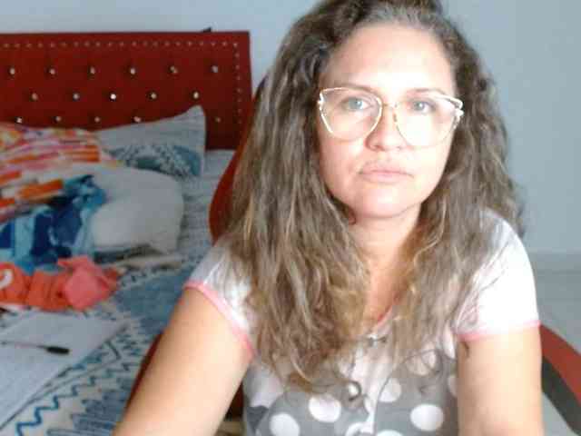 helenca1980 webcam