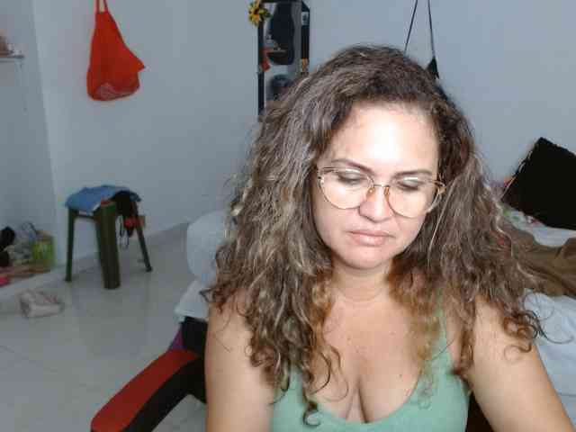 helenca1980 webcam