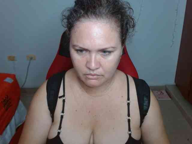 helenca1980 webcam