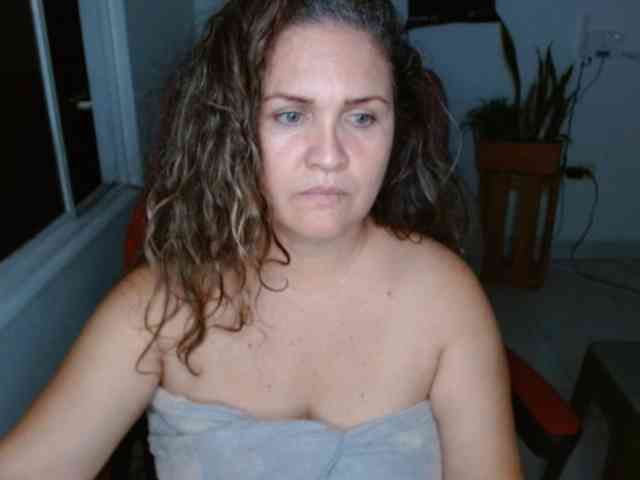 helenca1980 webcam