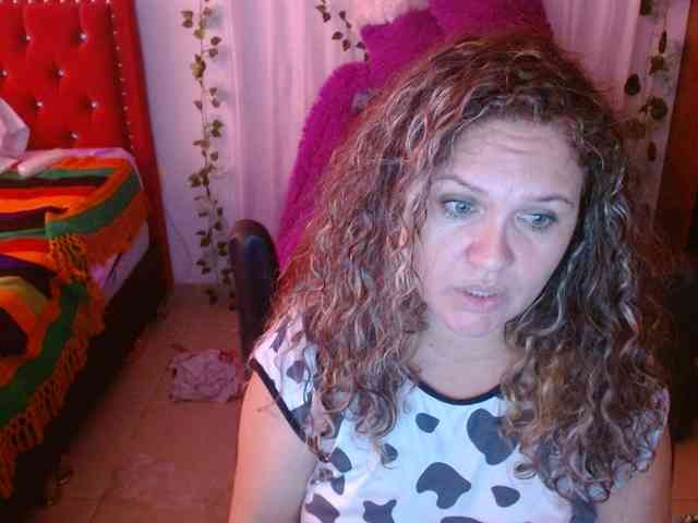 helenca1980 webcam