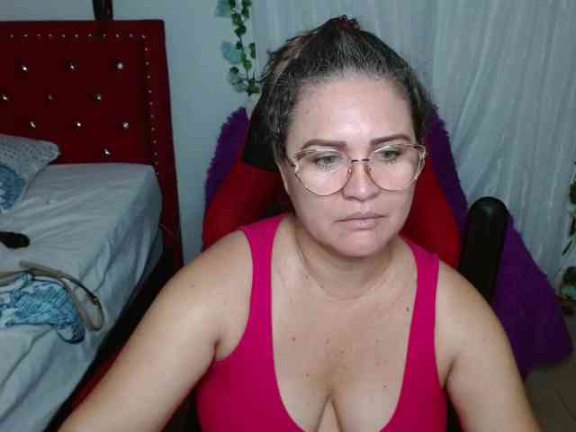 helenca1980 webcam