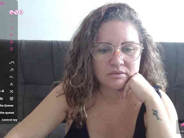 helenca1980 Live Webcam on BongaCams