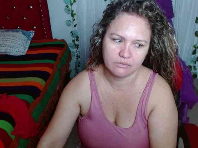 helenca1980 webcam