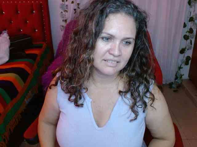 helenca1980 webcam