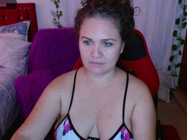 helenca1980 webcam
