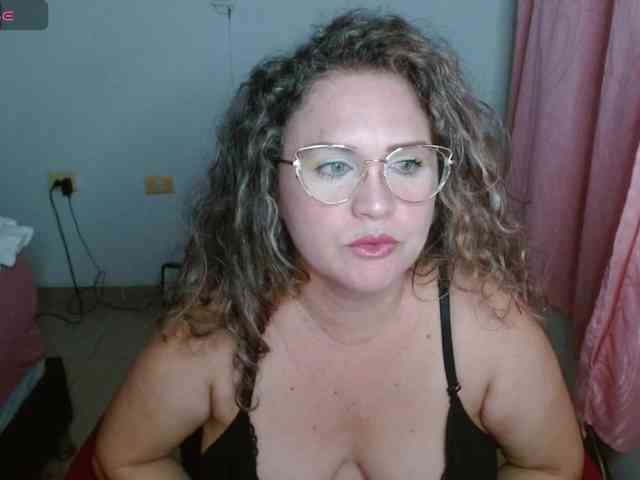 helenca1980 webcam