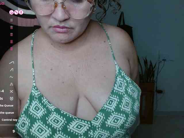 helenca1980 webcam