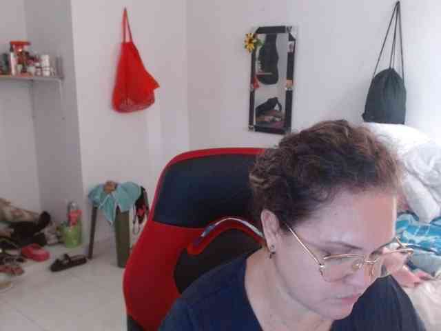 helenca1980 webcam