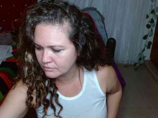 helenca1980 webcam