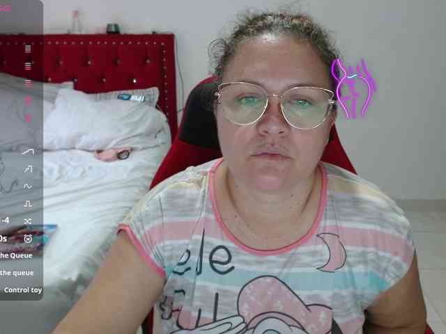 helenca1980 webcam