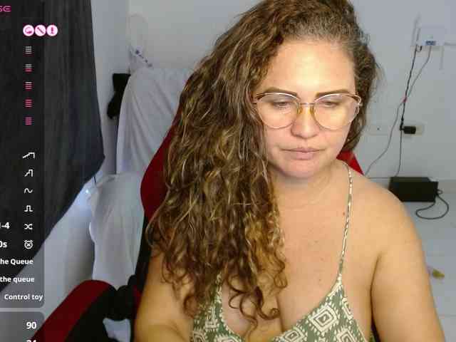 helenca1980 webcam