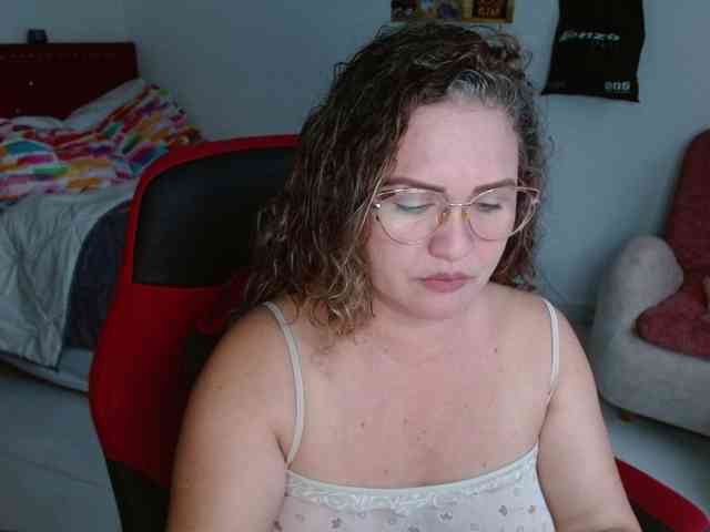 helenca1980 webcam