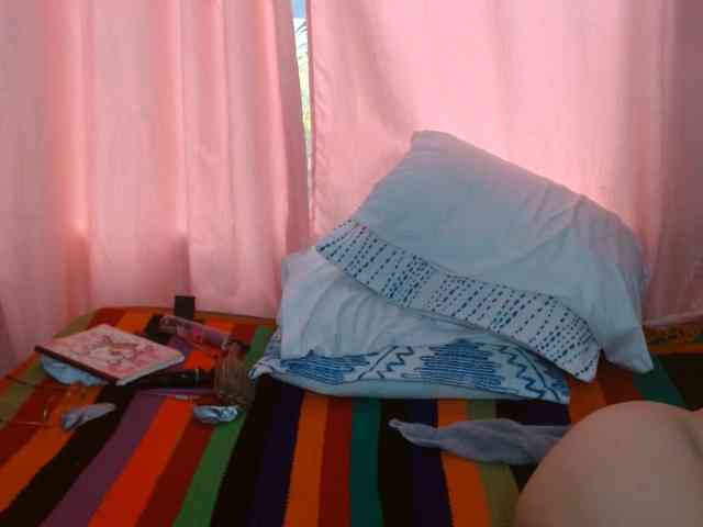helenca1980 webcam