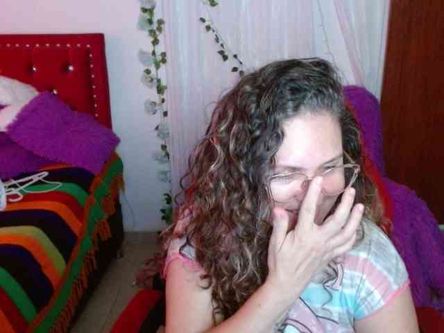 helenca1980 webcam
