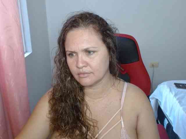 helenca1980 webcam