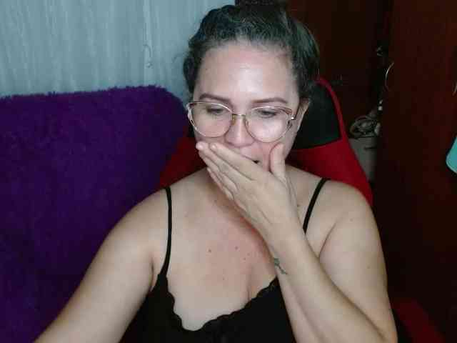helenca1980 webcam