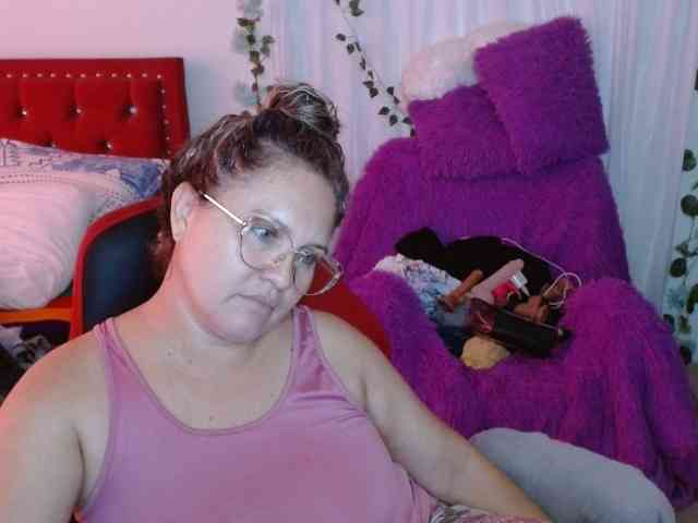 helenca1980 webcam