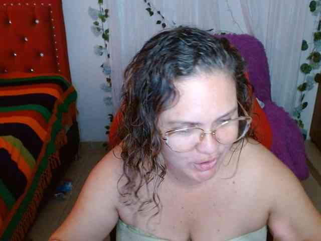 helenca1980 webcam