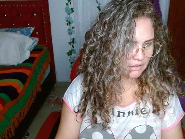 helenca1980 webcam