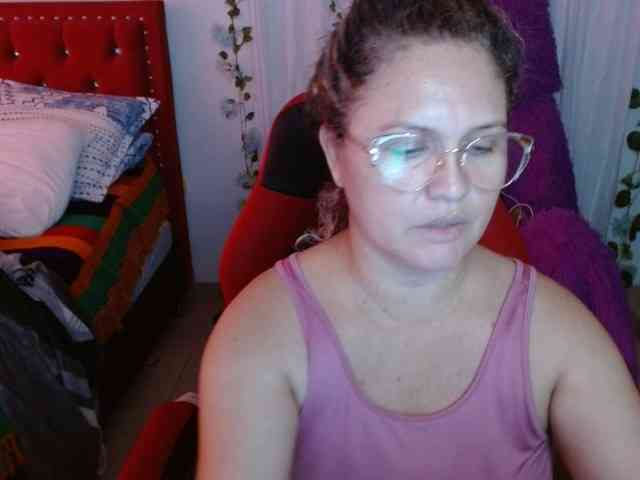 helenca1980 webcam
