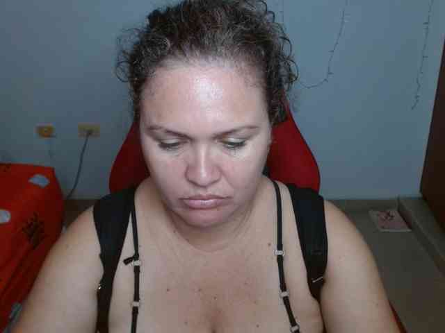 helenca1980 webcam