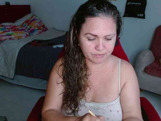 helenca1980 webcam