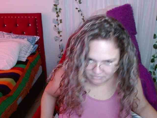 helenca1980 webcam
