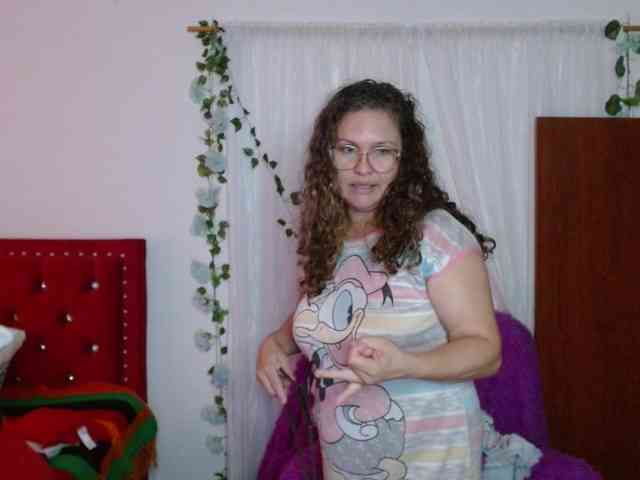 helenca1980 webcam