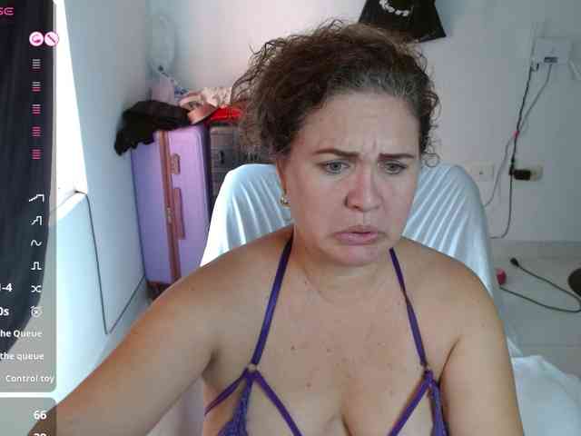 helenca1980 webcam