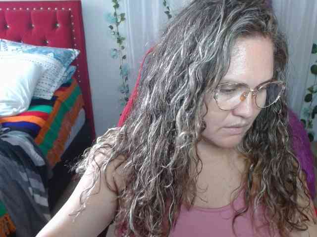 helenca1980 webcam