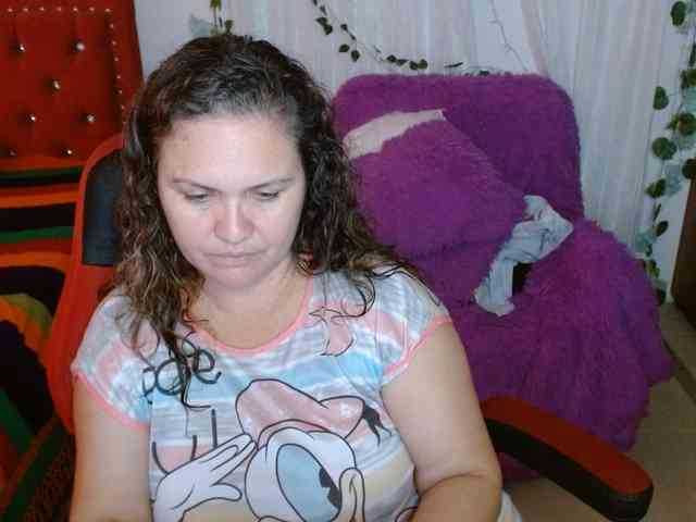 helenca1980 webcam