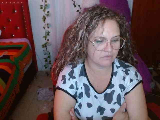 helenca1980 webcam
