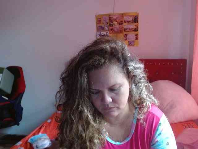 helenca1980 webcam