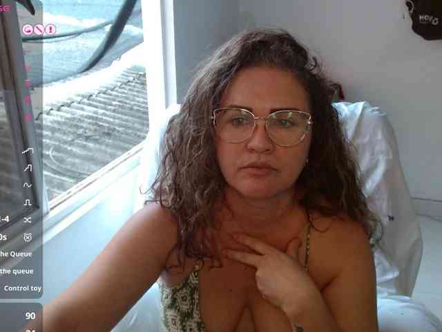 helenca1980 webcam