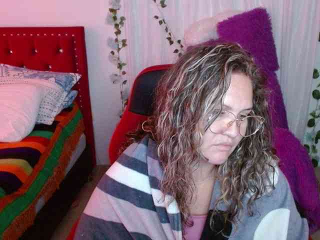 helenca1980 webcam