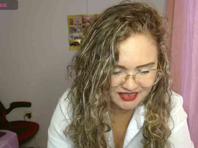 helenca1980 webcam