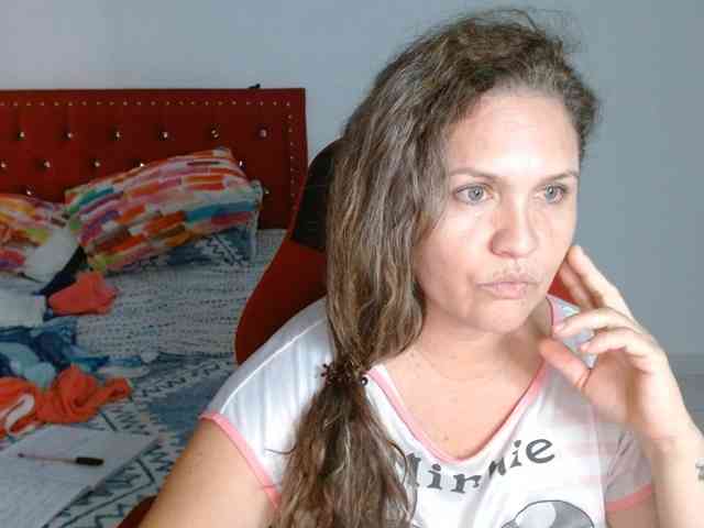 helenca1980 webcam