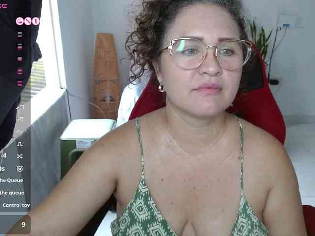 helenca1980 webcam