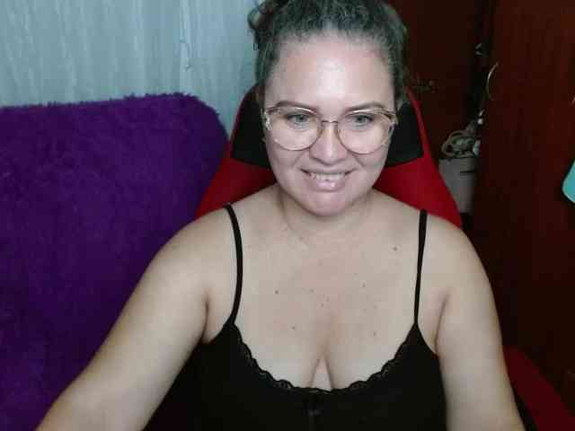 helenca1980 webcam