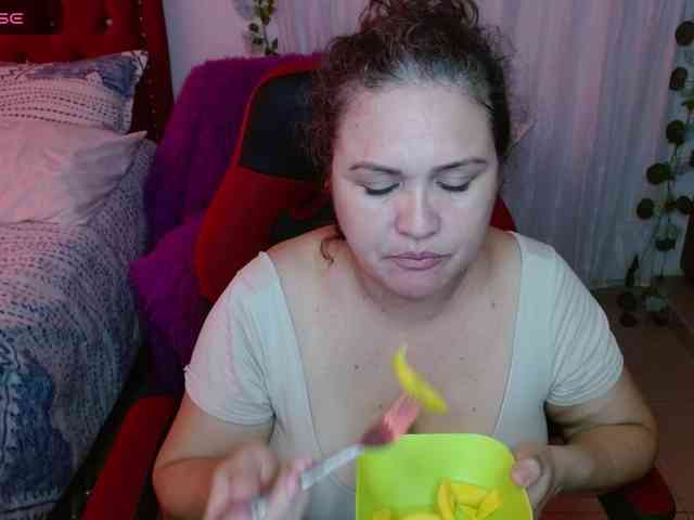 helenca1980 webcam